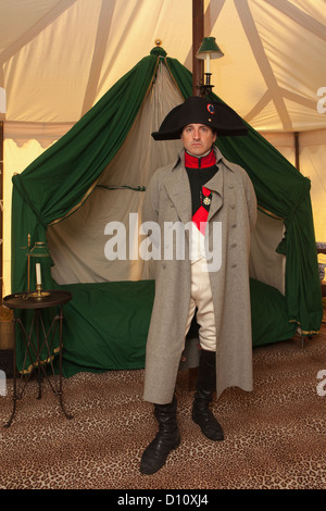 Napoléon Bonaparte à l'intérieur de sa tente à la bataille de Jena-Auerstedt en Allemagne Banque D'Images