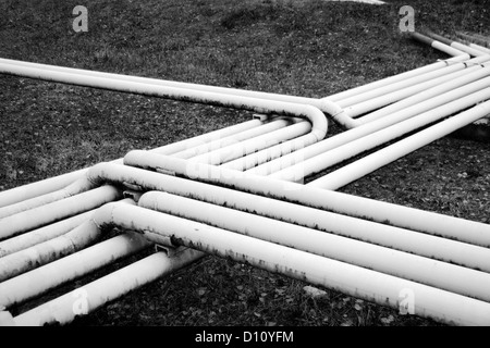 Les tuyaux de carburant (huile) en territoire d'un petrofactory Banque D'Images
