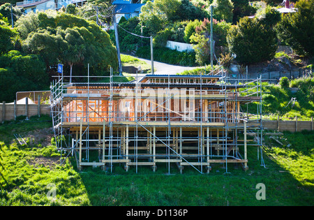 Une nouvelle maison en bois en construction à Lyttelton, Christchurch, île du Sud, Nouvelle-Zélande. Banque D'Images