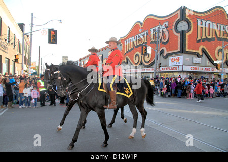 Des agents de la Gendarmerie royale du Canada Banque D'Images