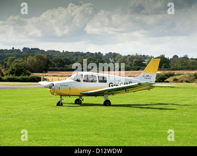 Piper PA-28-161 Cadet. De Jetstream Executive Travel Ltd., 8852 SCO Banque D'Images