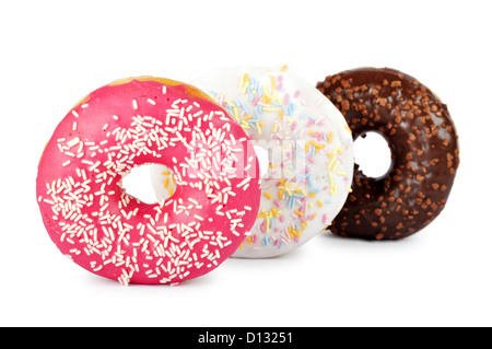 Délicieux donuts colorés isolé sur fond blanc Banque D'Images