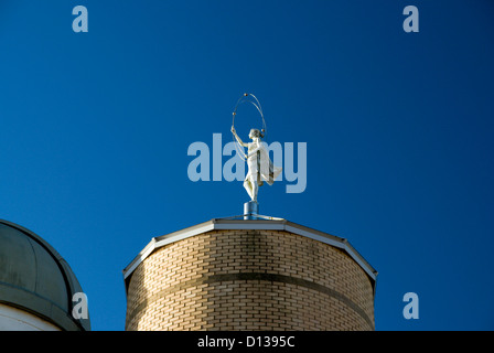 Détail du haut de la tour observatoire de SWANSEA au Pays de Galles du sud quartier maritime Banque D'Images