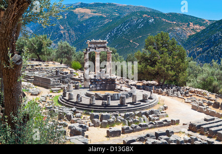 Temple d'Athéna pronoia oracle de Delphes site archéologique en Grèce Banque D'Images