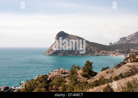 Noviy Svet bay en Crimée, Ukraine. C'est photographié à partir de la montagne Sokol. Banque D'Images