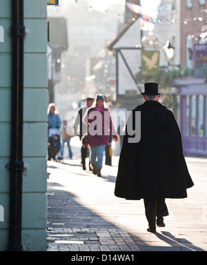 D'un caractère à la Dickens annuel festival de Noël à Rochester dans le Kent. Banque D'Images