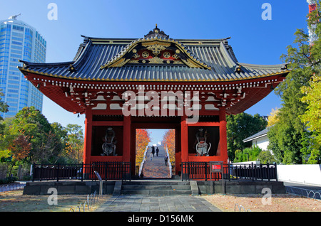 Le Taitokuinreibyo porte de Temple Zojo-ji Minato Tokyo Japon Banque D'Images