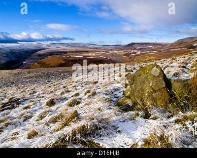 Pic noir des landes autour de la partie supérieure de la vallée de la Derwent, parc national de Peak District, l'hiver Banque D'Images