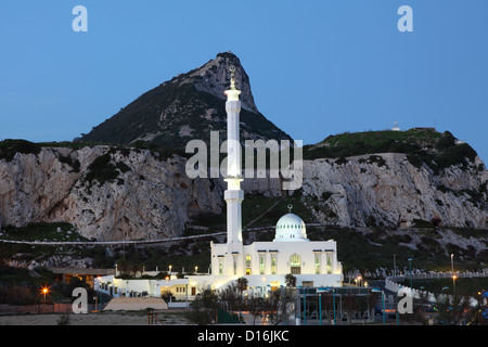 Mosquée à la Point Europa à Gibraltar au crépuscule Banque D'Images