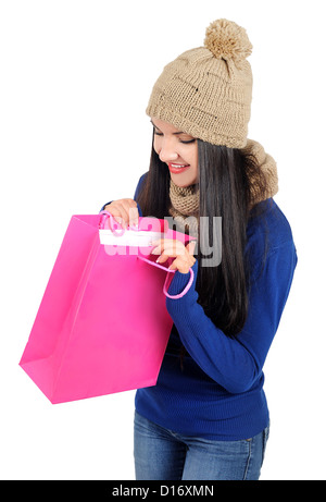 Jeune femme isolée avec panier Banque D'Images