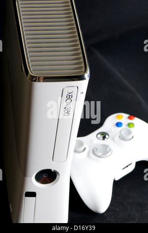 Nouvelle série de Xbox 360 blanc de Microsfot. Banque D'Images