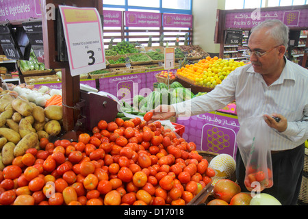 Dubai eau,Émirats Arabes Unis,Deira,Al Rigga,épicerie,marché,shopping shopper shoppers magasins marchés achats vente,Retail stor Banque D'Images