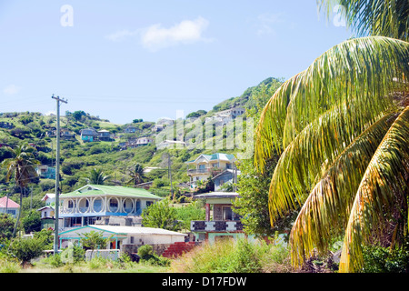 Maisons typiques du paysage Clifton Union Island St Vincent et les Grenadines dans les Caraïbes Banque D'Images