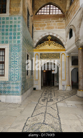 Couloir de concubines à l'entrée principale de l'Harem et Sultan dans le palais de Topkapi Istanbul Turquie Banque D'Images