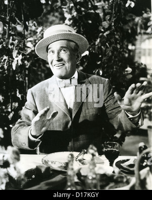 MAURICE CHEVALIER (1888-1972) chanteuse française et acteur de film dans le film Gigi en 1958 Banque D'Images