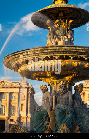 Fontaine des fleuves - Fontaine des fleuves Place de la Concorde, Paris France Banque D'Images