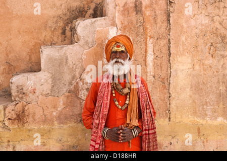 L'Inde, Rajasthan, Jaipur, le Fort Amber, un indien sadhu Banque D'Images