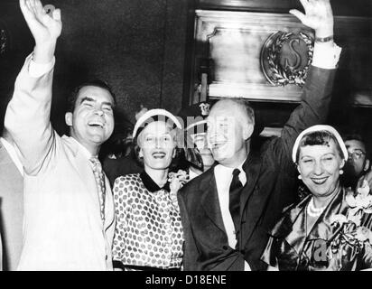 La stratégie de guerre des Nations alliées Conférence de Casablanca, Maroc français, le 1 février, 1943. De gauche à droite, assis : Le sultan ; le président Franklin Banque D'Images