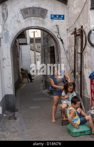 Ruelle off Shantang Street à Suzhou, Chine. Banque D'Images