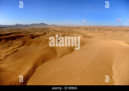 Vue aérienne de la montagnes arides du sud de l'Afghanistan dans l'Uruzgan Provence, en Afghanistan. Banque D'Images