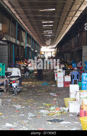 Hall de marché à Phnom Penh, Cambodge Banque D'Images