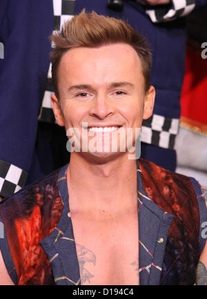 JON LEE ALADDIN UN VŒU. PHOTOCALL Londres Angleterre Royaume-uni 11 Décembre 2012 Banque D'Images