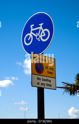 Cycle routes britanniques Road/Street Sign UK Banque D'Images