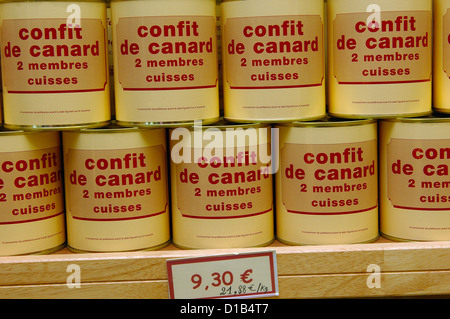 Produits en conserves d'oies, confit de canard, oies ferme, Rocamadour, Région Midi-Pyrénées, département du Lot, les oies du Périgord, France Banque D'Images