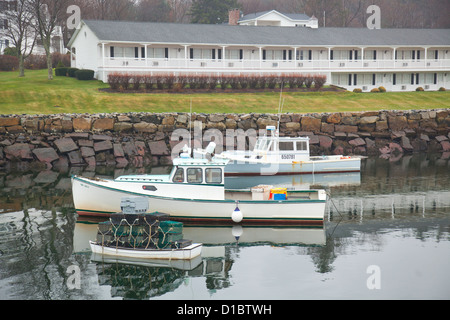 Les bateaux de pêche dans la région de Perkins Cove Maine Banque D'Images