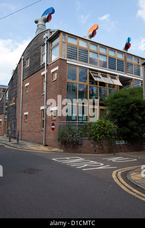 BEDZED BEDDINGTON ZERO ENERGY DEVELOPMENT Photo Stock - Alamy