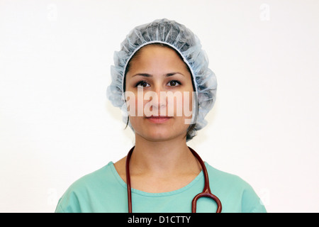 Berlin, Allemagne, les jeunes en médecins tunique avec surgical cap and stethoscope Banque D'Images