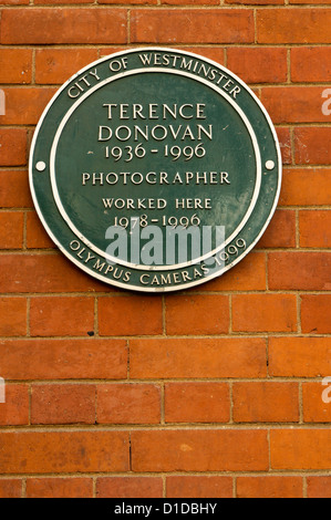 Une plaque marque vert l'ancien studio du photographe Terry Donovan. Banque D'Images