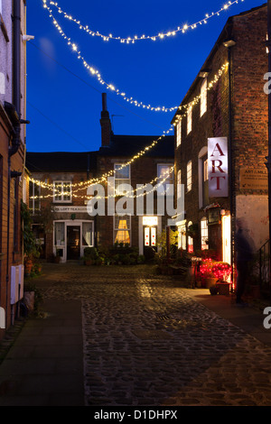 Le Dragon vert à Noël de cour Nord Yorkshire Angleterre Knaresborough Banque D'Images