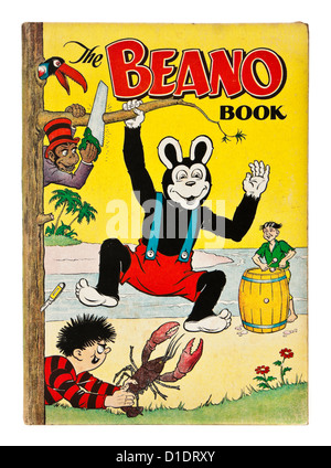 Rare 1954 Beano annuelle du D.C. Thomson & Co, avec l'ours Biffo, Dennis The Menace et d'autres sur le capot avant Banque D'Images