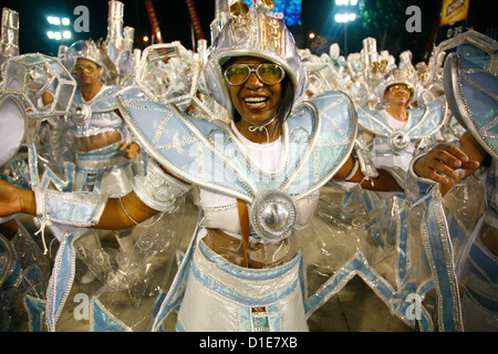 Défilé de carnaval à le Sambodrome, Rio de Janeiro, Brésil, Amérique du Sud Banque D'Images