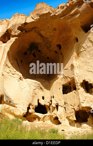 Début des monastères chrétiens de Turquie Cappadoce Zelve, Banque D'Images