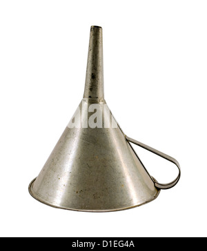 Entonnoir de métal rétro hopper tool isolé sur fond blanc Banque D'Images