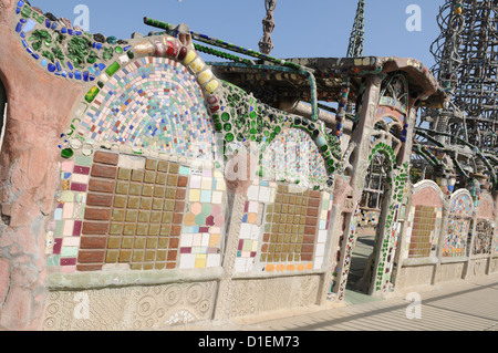 Un aspect de Watts Towers, ou les tours de Simon Rodia, situé dans le quartier Watts de Los Angeles, Californie. Banque D'Images