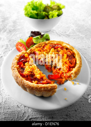 Tarte feuilletée aux tomates et poivre Banque D'Images