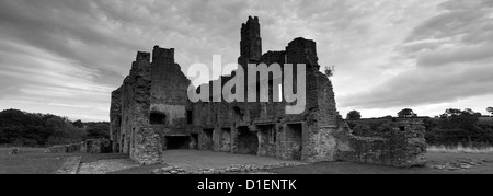 Image panoramique en noir et blanc, les ruines de l'abbaye Egglestone, près de Barnard Castle Town, comté de Durham, de Teesdale, Angleterre, Brit Banque D'Images