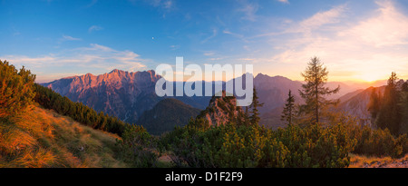 Coucher du soleil dans l'Gesause Ennstal, Alpes, Styrie, Autriche Banque D'Images