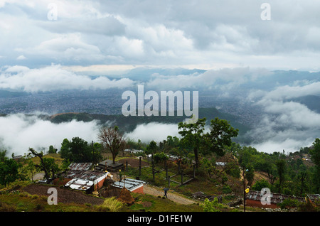 Paysage rural près de Sarangkot, Gandaki Zone, Région de l'Ouest, le Népal, Asie Banque D'Images