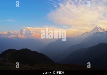 Dhaulagiri Himal vu de Khopra, de l'Annapurna Conservation Area, Dhawalagiri (Dhaulagiri), Région de l'Ouest (Pashchimanchal), Népal Banque D'Images