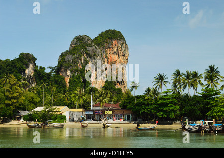 Railay East Bay, Rai Leh (Railay), Côte d'Andaman, la province de Krabi, Thaïlande, Asie du Sud, Asie Banque D'Images