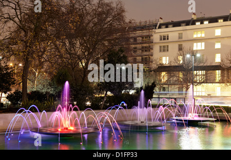 Fontaine couleur Marble Arch London UK Banque D'Images