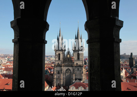 L'église de Tyn sur la place de la Vieille Ville, Prague, République Tchèque, Europe Banque D'Images