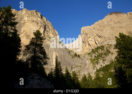 Sella Pass, provinces de Trente et Bolzano, Italie, Dolomites italiennes, de l'Europe Banque D'Images