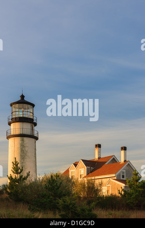 Le plus ancien phare de Cape Cod, Highland Light à Truro. Banque D'Images