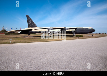 B-52 Stratofortress 'Calamity Jane' sur le côté ,Battleship Memorial Park, Mobile, Alabama Banque D'Images