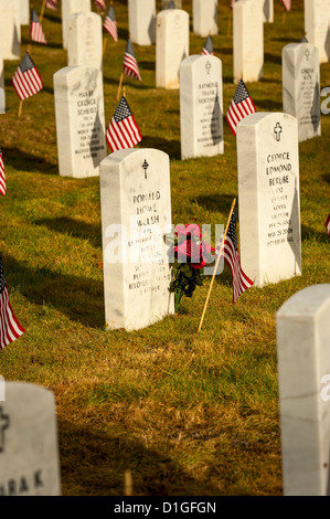 Scène dans le Cimetière National de Sitka sur 2012 Journée des anciens combattants. Banque D'Images